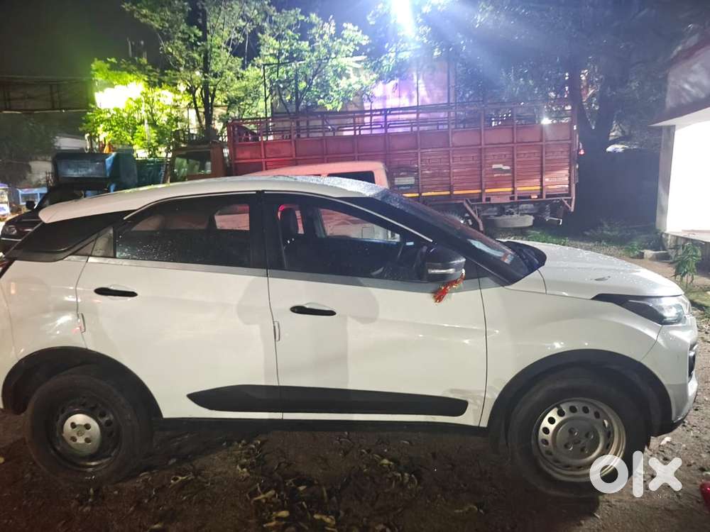 Tata Nexon Petrol 2021