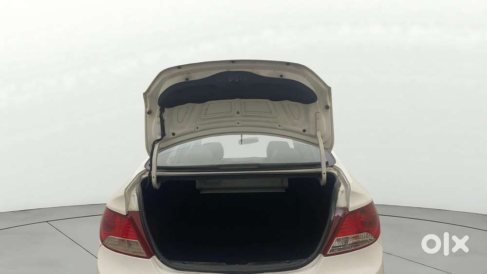 Hyundai Verna Fluidic 1.6 Crdi Sx, 2014, Diesel