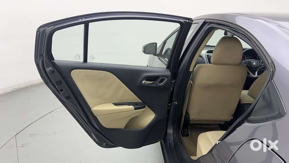 Honda City I-vtec V, 2018, Petrol