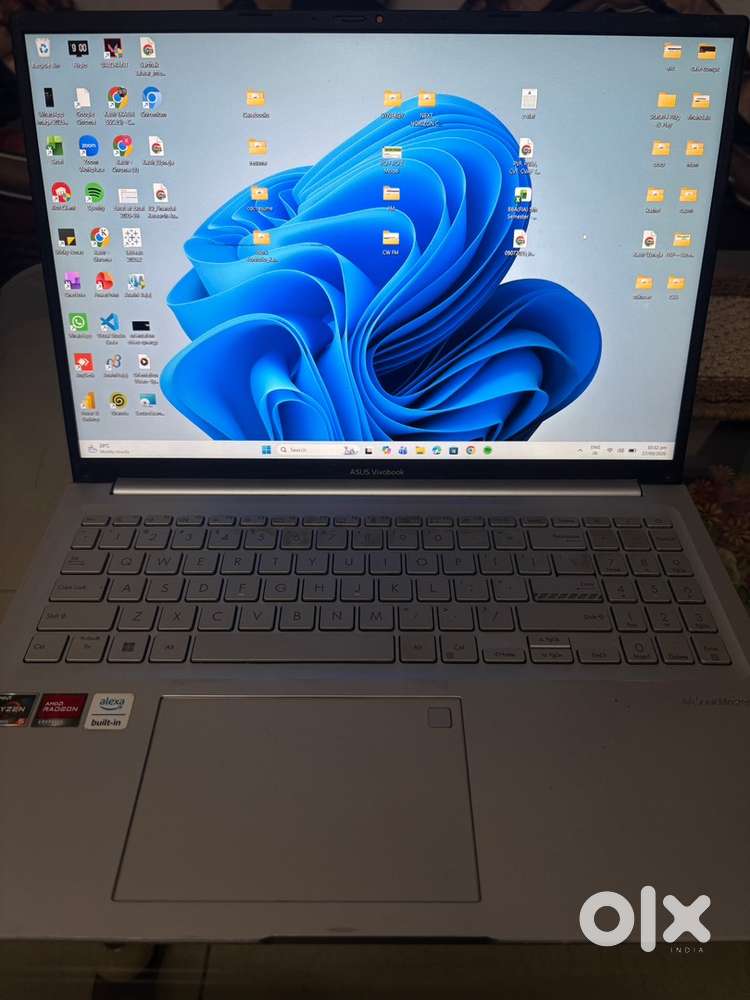 Asus Vivobook AMD Ryzen 5-16GB RAM/512GB SSD 15.6inch Anti glare displ