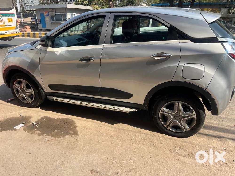 Tata Nexon 1.5 Revotorq Xm (s), 2019, Petrol