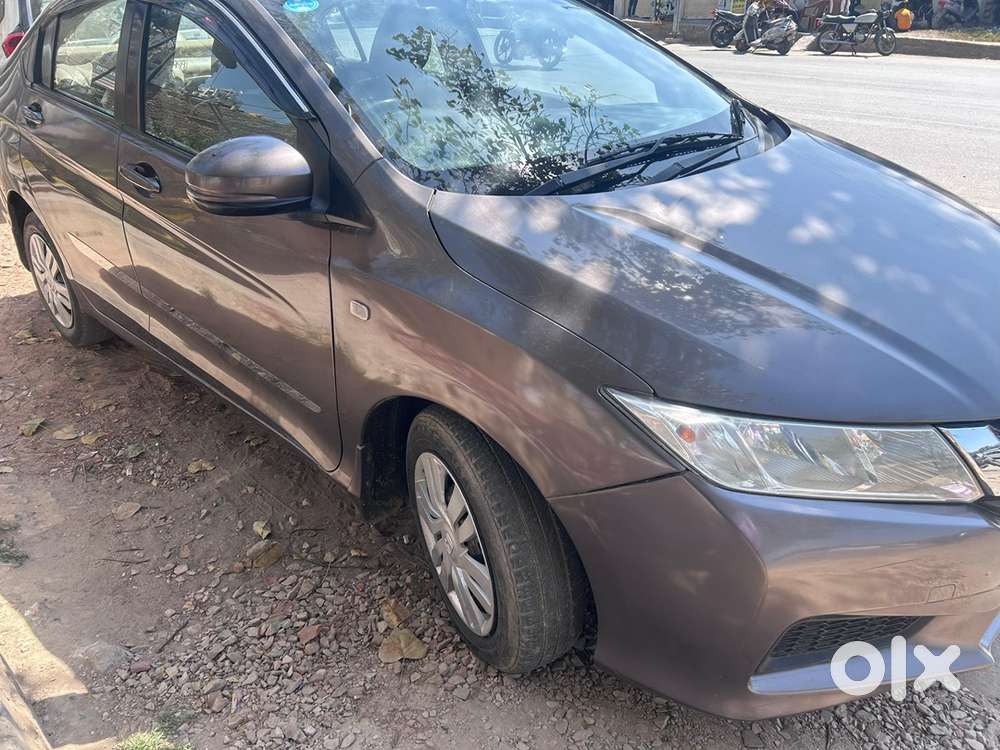Honda Petrol Car 2016