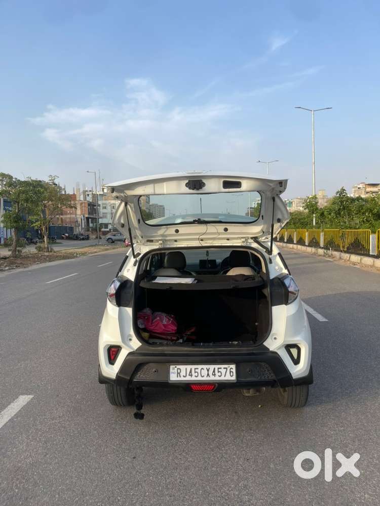 Tata Nexon Petrol 2023
