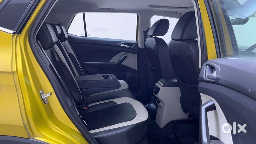 Volkswagen Taigun Topline 1.0 Tsi At (electric Seats), 2021, Petrol