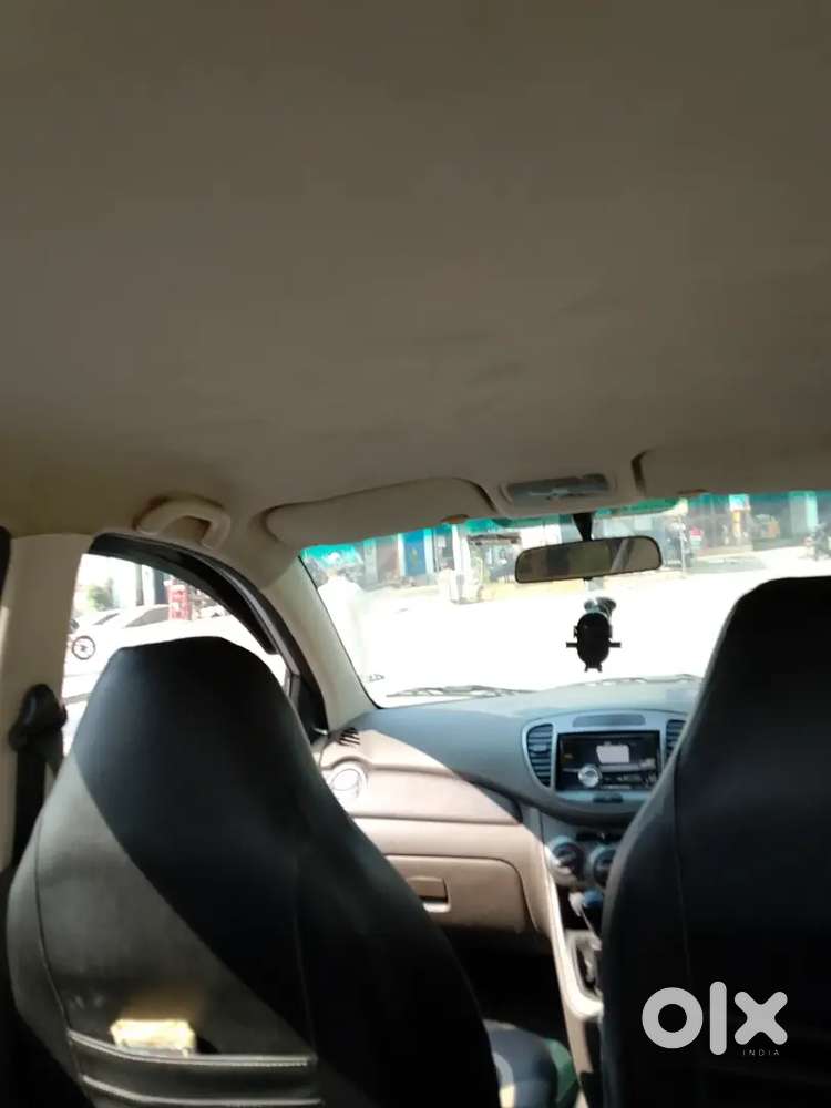 Hyundai Grand I10 2031 Petrol 90070 Km Driven