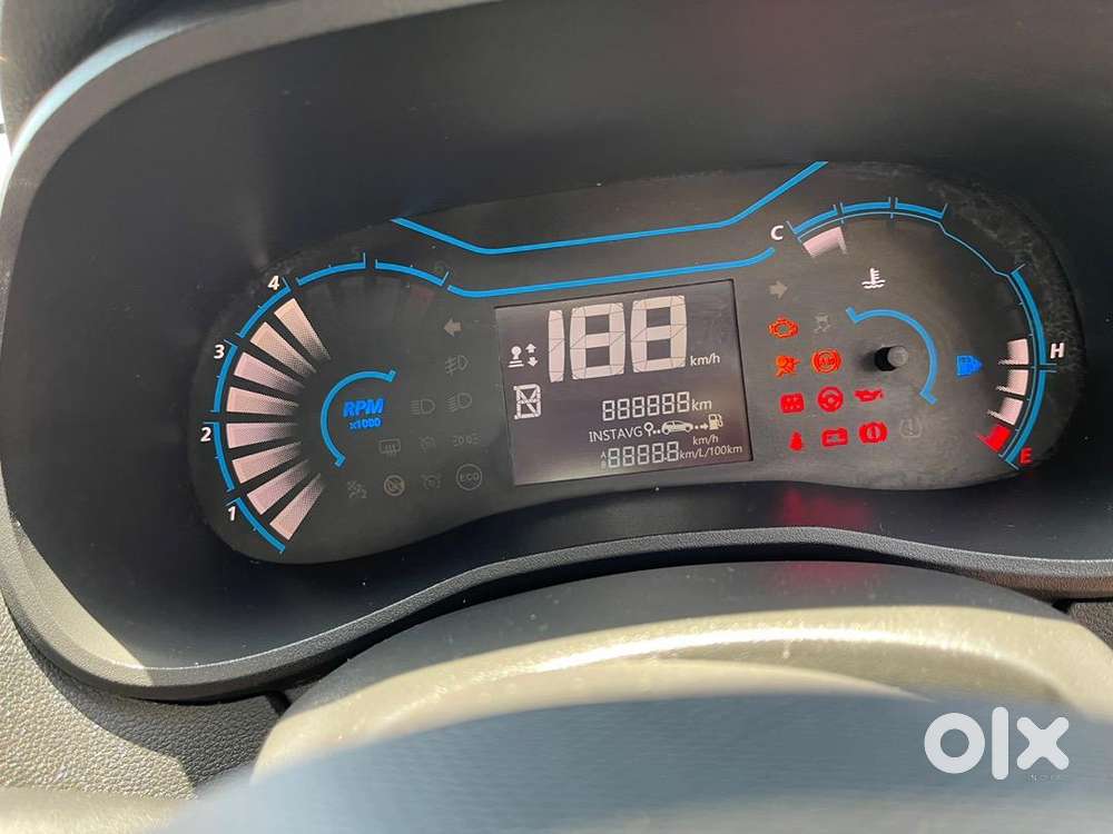 Renault Kwid 2019 Petrol Well Maintained