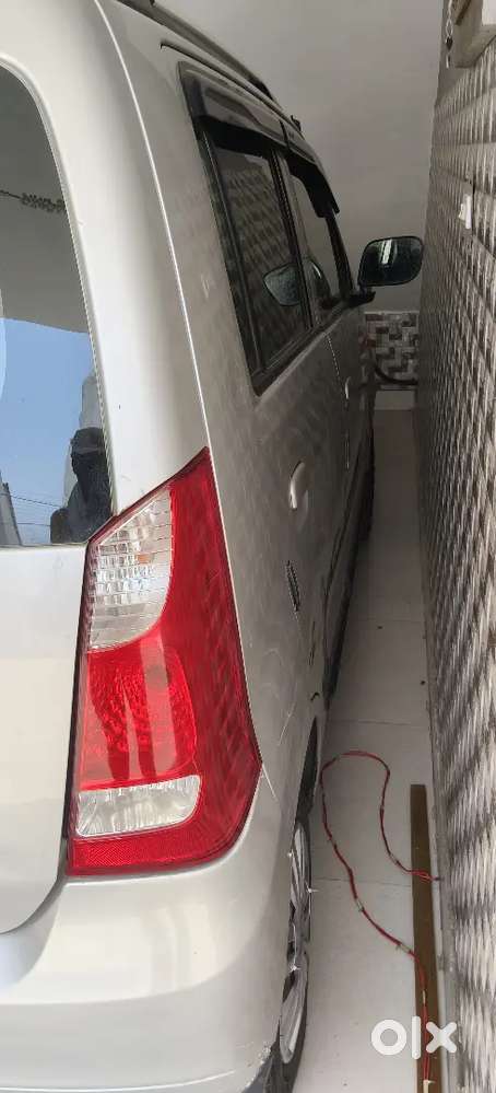Bilkul Saf Gadi H Cng Lagi Hue H