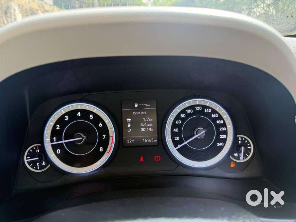 Hyundai Creta 1.5 Sx Executive Petrol, 2022, Petrol