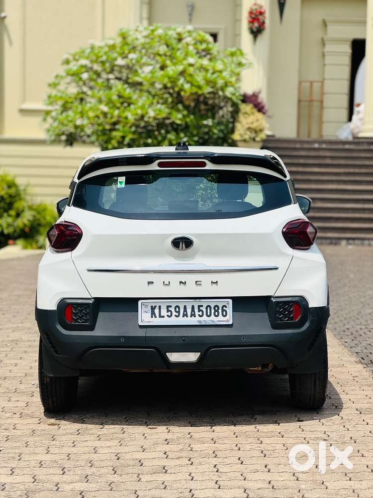 Tata Punch 1.2 Revotron Adventure Rhythm Pack Mt, 2024, Petrol