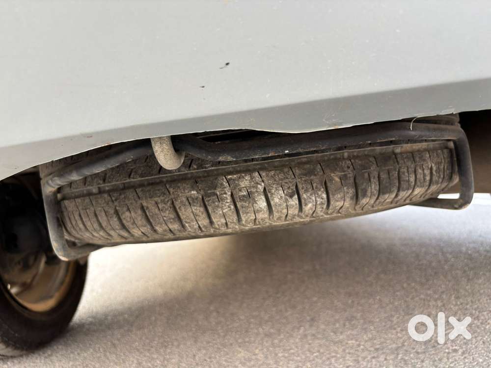 Maruti Suzuki Ertiga Vxi Shvs, 2022, Petrol