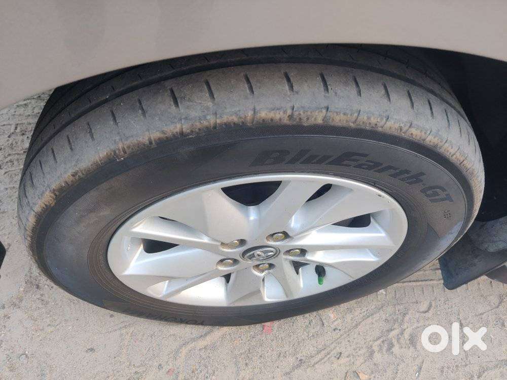 Toyota Innova Crysta 2.8 Gx At 8 Seater, 2018, Diesel