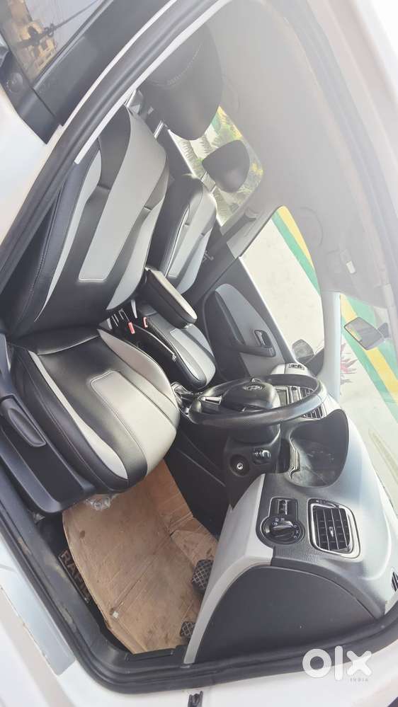 Skoda Rapid 1.0 Tsi Ambition, 2021, Petrol