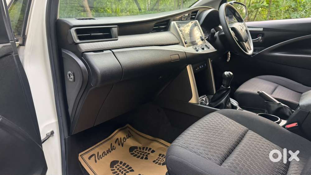 Toyota Innova Crysta [2020-ongoing] 2.7 Gx Mt 7 Str, 2022, Diesel