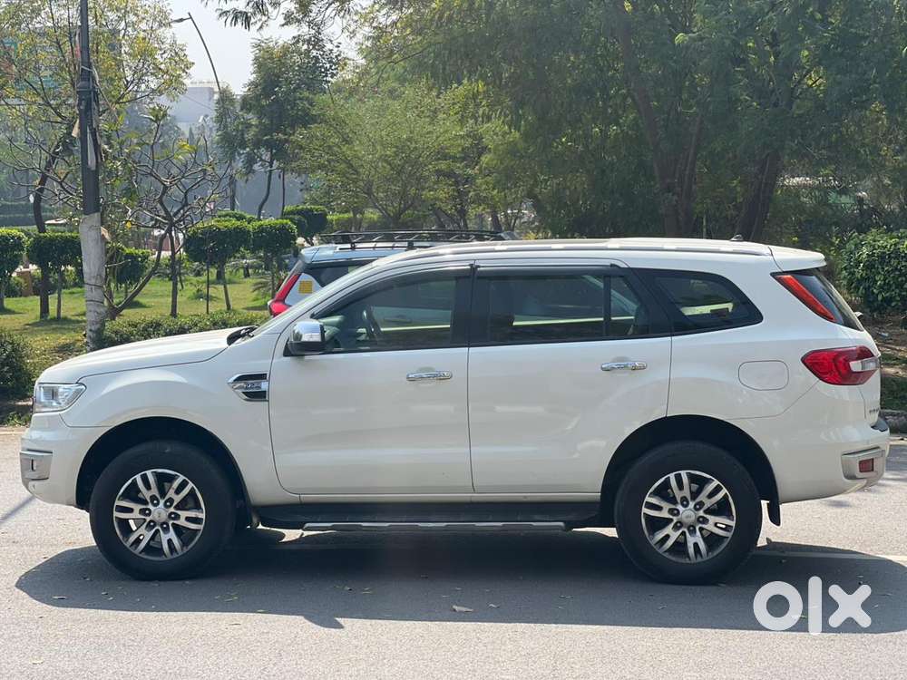 Ford Endeavour 2.2 Titanium At 4x2, 2018, Diesel