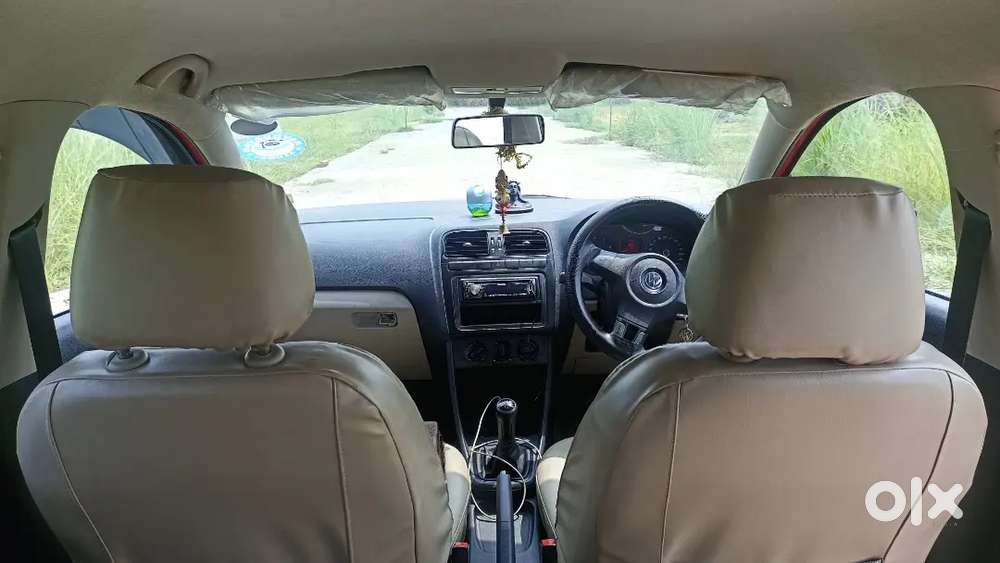 Volkswagen Polo Petrol 2011