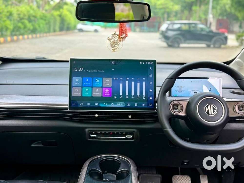 Mg Windsor Ev Essence, 2024, Electric