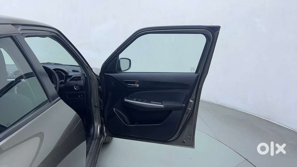 Maruti Suzuki Swift 1.3 Zxi, 2024, Petrol