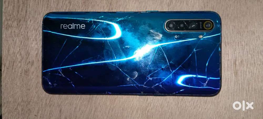 Realme xt the phone is working in good condition