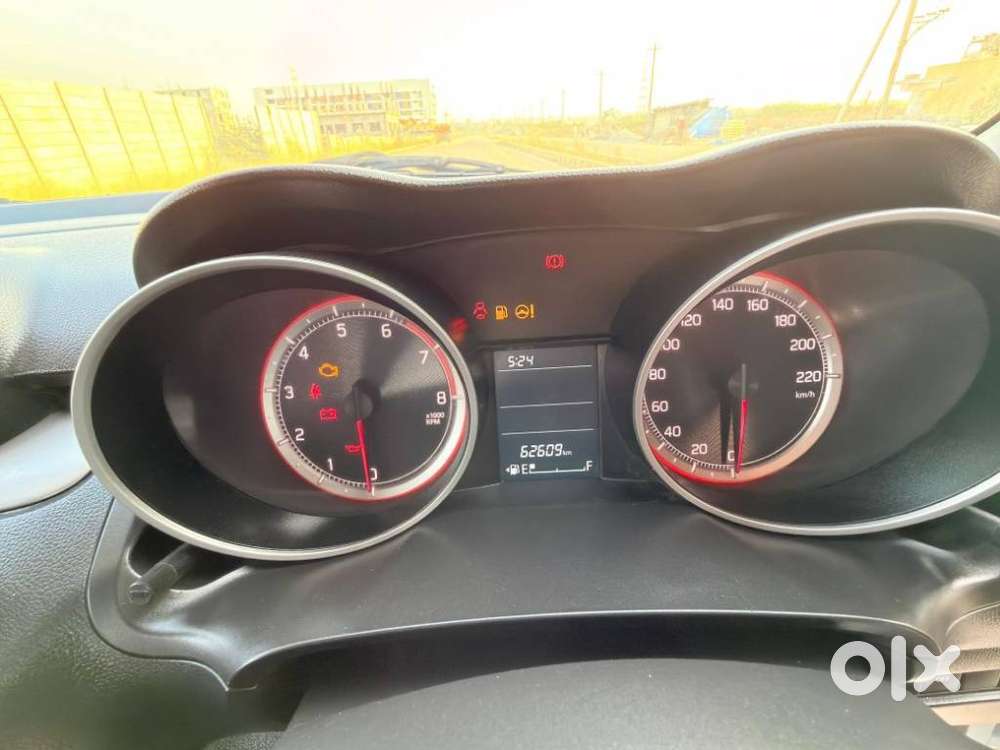 Maruti Suzuki Swift 1.2 Abs, 2022, Petrol