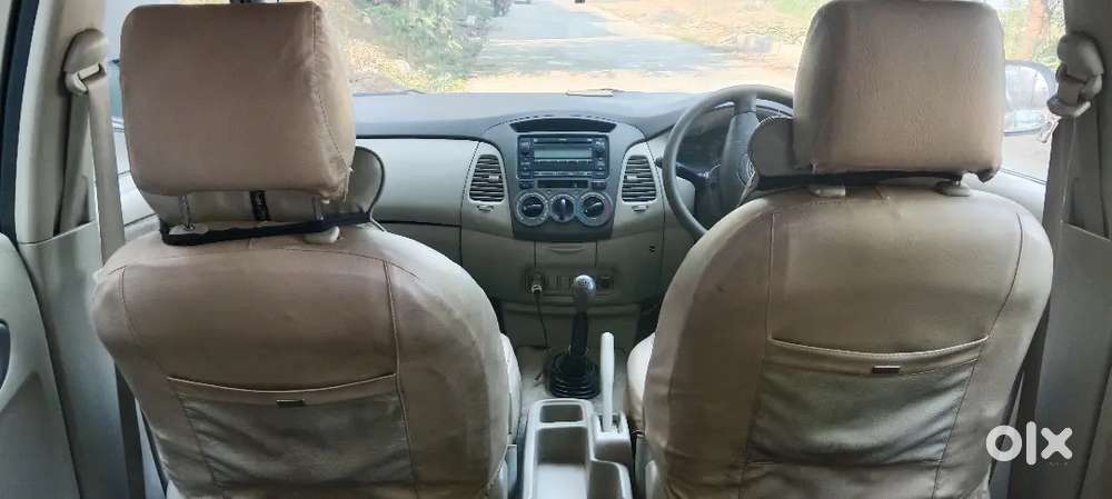 Toyota Innova 2.5 G 2010 Registered Till 2030