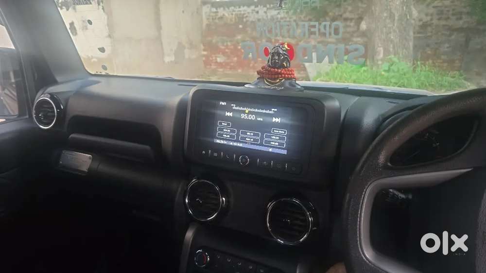 Mahindra Thar Petrol 2023 Lx