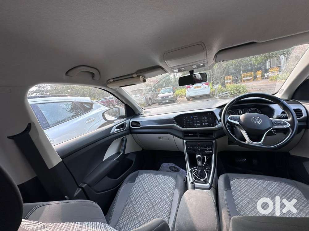 Volkswagen Taigun 1.0 Tsi Highline At, 2022, Petrol