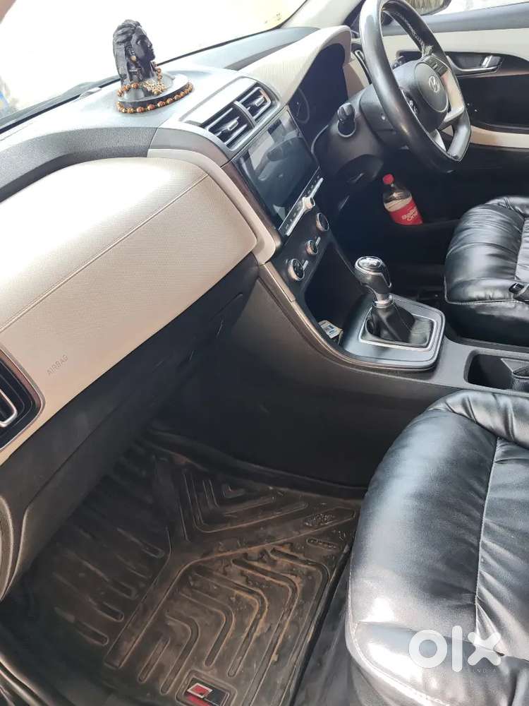 First Owner Creta Dec 2021 In Showroom Condition.