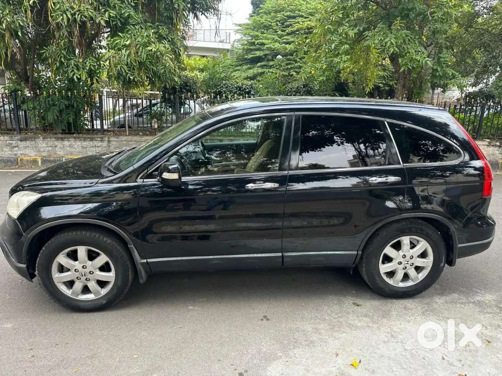 Honda Cr-v 2009 Petrol 135697 Km Driven With Sunroof