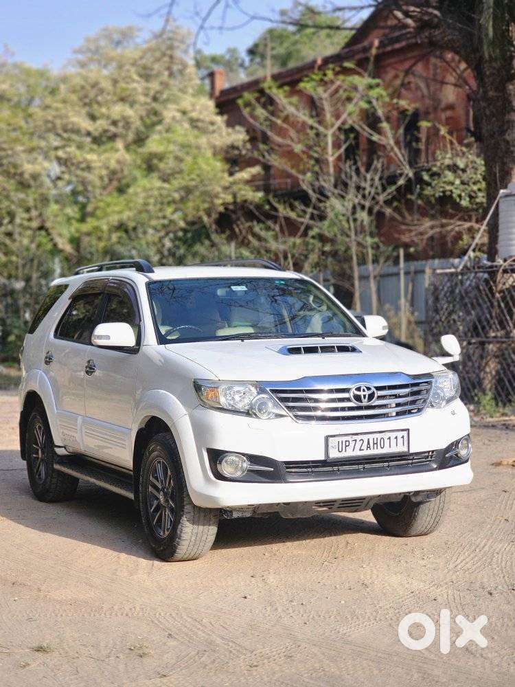 Toyota Fortuner 3.0 4x2 Mt, 2015, Diesel