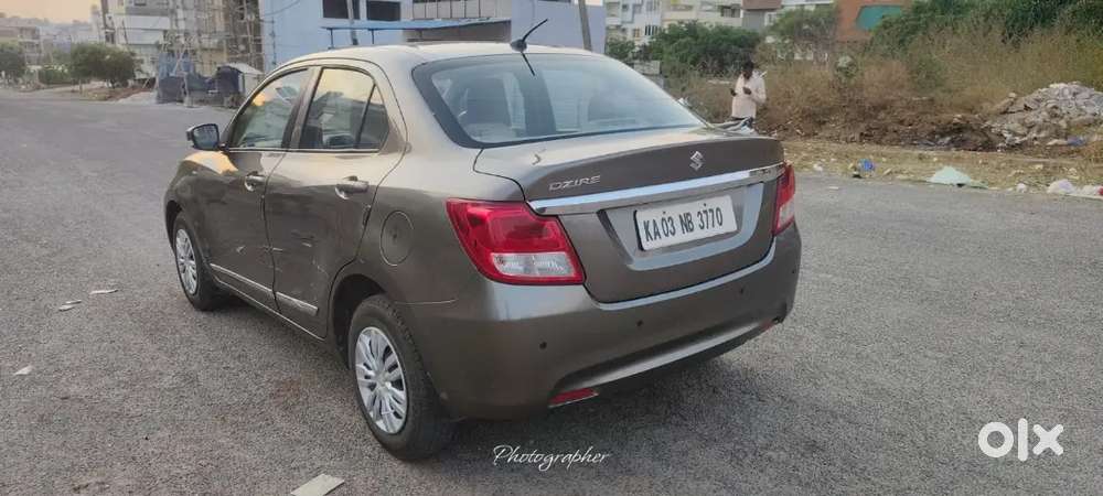 Maruti Suzuki Dzire 2017 Petrol 87000 Km Driven