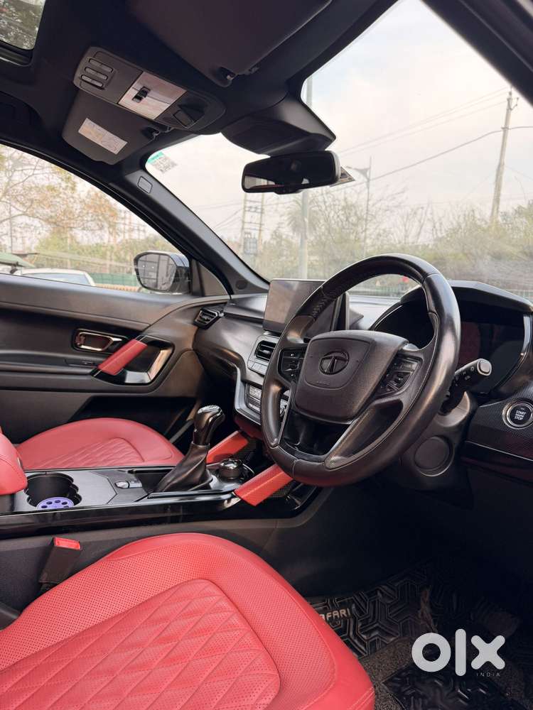 Tata Safari 2.0 Kryotec Xza Plus (o) 6s Red Dark Edition, 2023, Dies..