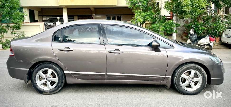 Honda Civic 1.8 V Mt Elegance, 2011, Petrol