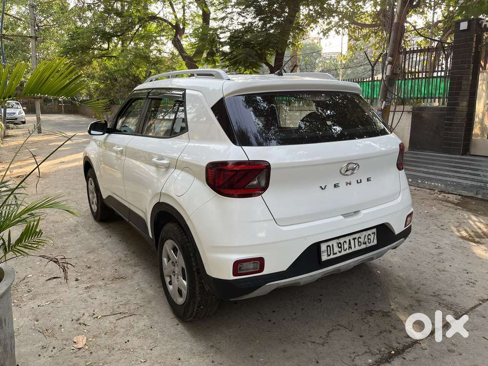 Hyundai Venue 1.2 S Plus, 2020, Petrol