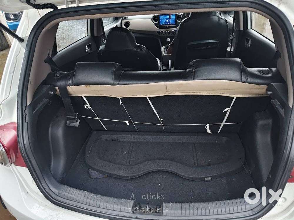 Hyundai Grand I10 Sportz, 2013, Petrol