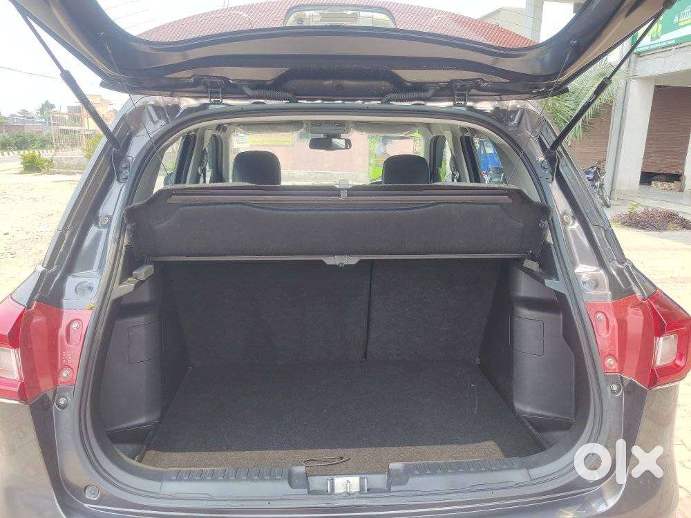 Maruti Suzuki Brezza 1.5 Zxi Plus Smart Hybrid, 2021, Petrol