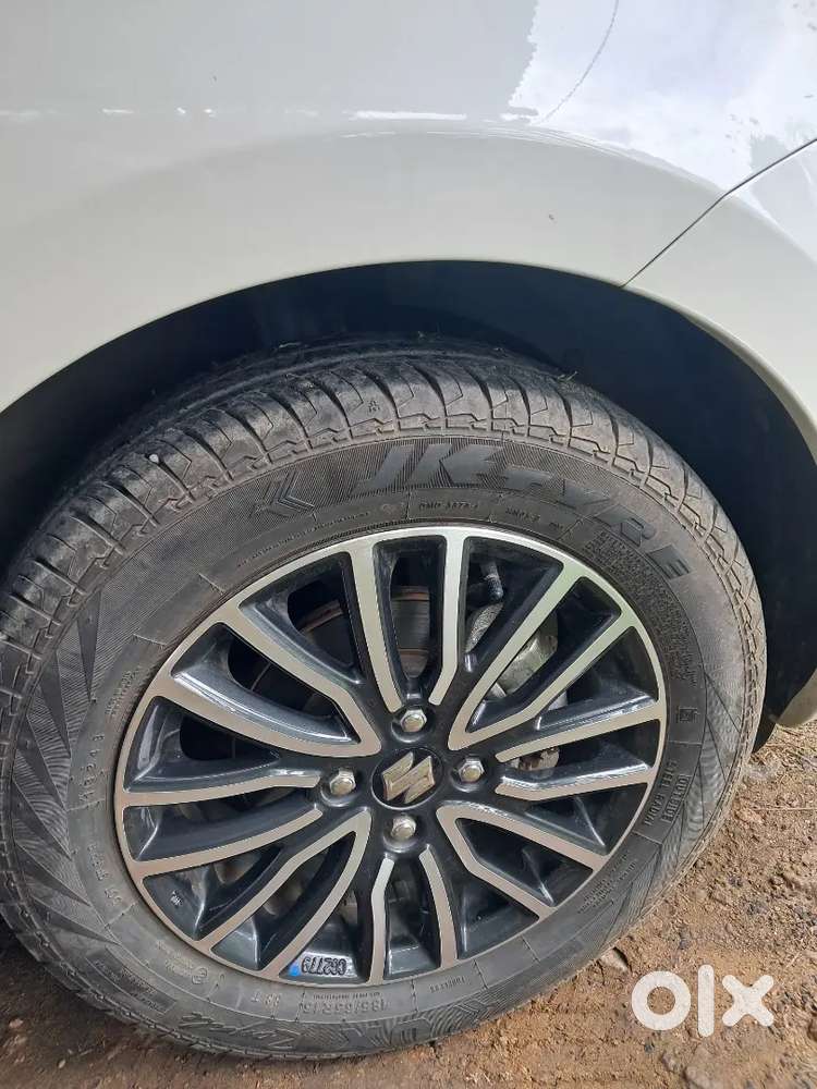 Dzire 2024 Top Model 16000 Km Showroom Condition