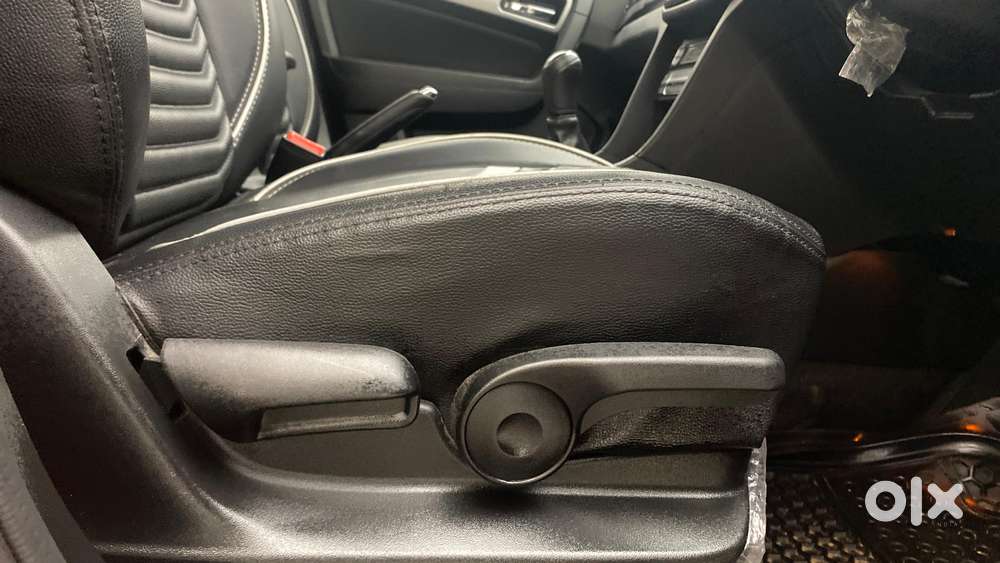 Maruti Suzuki Vitara Brezza 1.5 Zxi Plus Dual Tone, 2021, Petrol