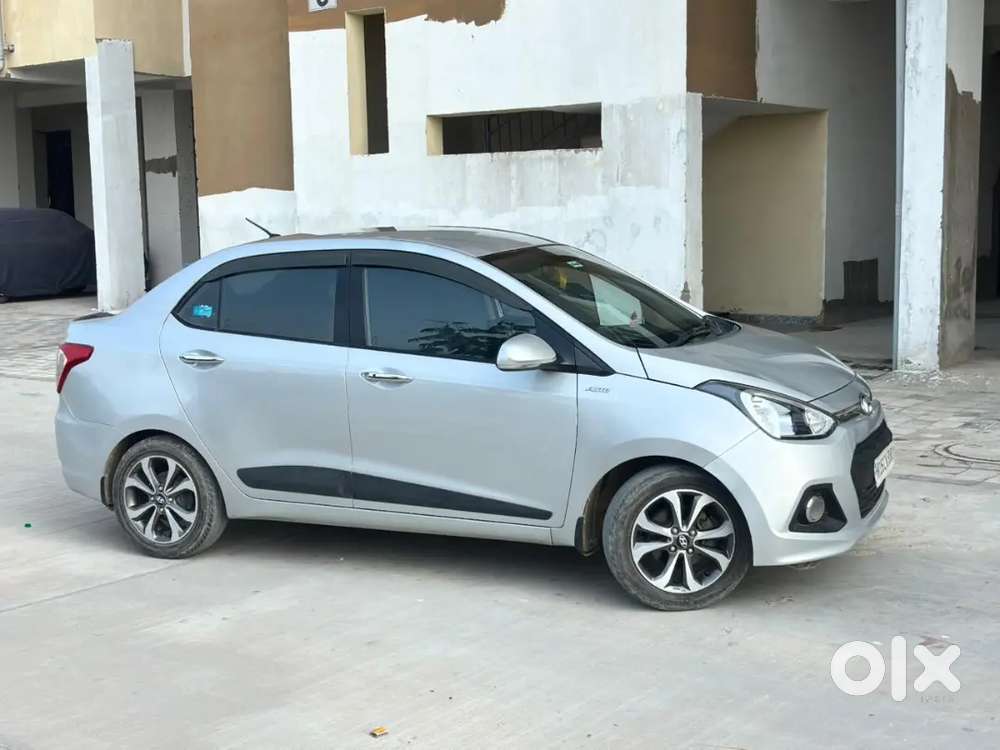 Showroom Condition Hyundai Xcent 2015 Petrol