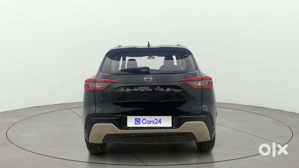Nissan Magnite 1.0 Xv, 2022, Petrol