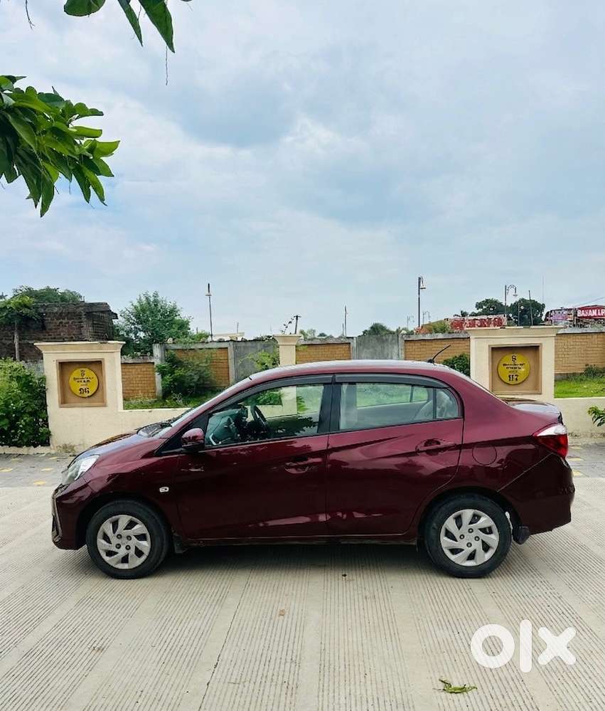 Honda Amaze (s) Diesel 1st Owner , Auto Climate Control Ac , Sterring