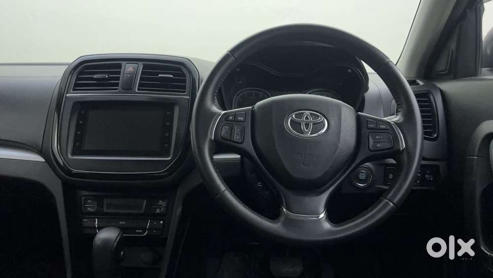 Toyota Urban Cruiser 1.5 Premium Grade At, 2022, Petrol