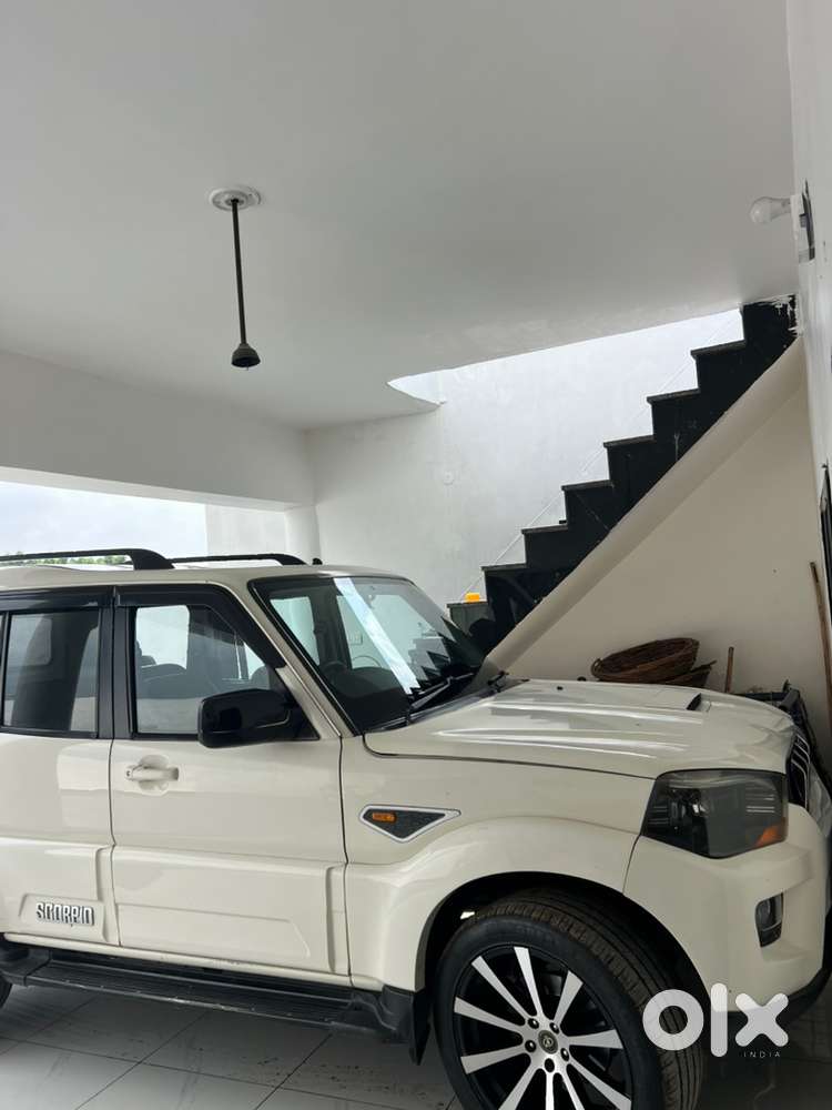 Mahindra Scorpio 2015 Diesel