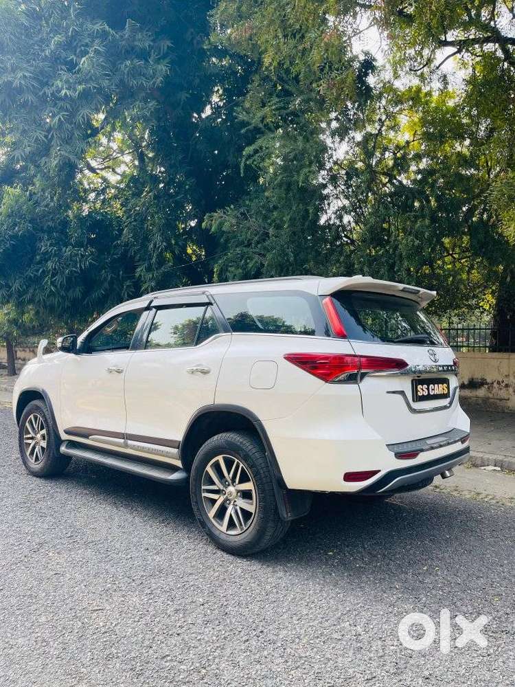 Toyota Fortuner 2011-2016 4x4 At, 2017, Diesel