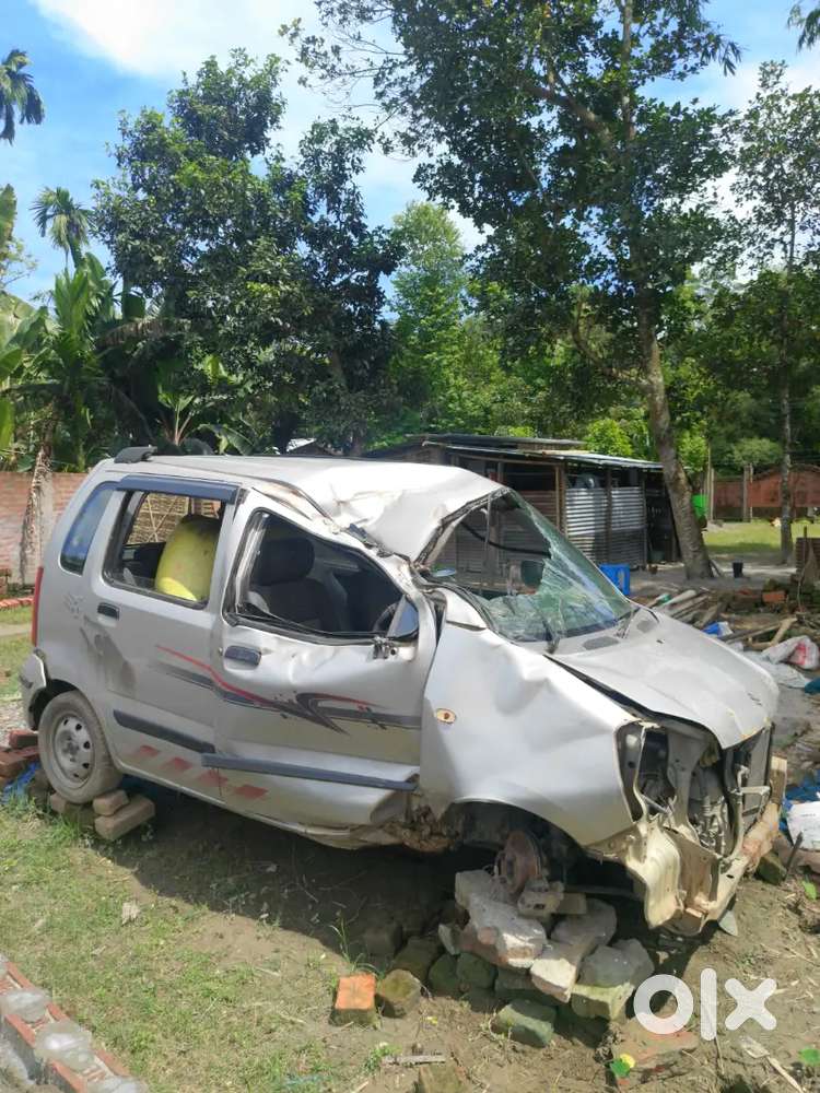 2011 Maruti Suzuki Wagonr Accident But Engine Good Condition( Orginal)