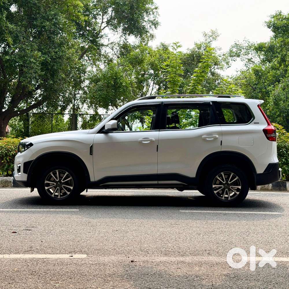 Mahindra Scorpio N Z8s G At 2wd, 2024, Petrol