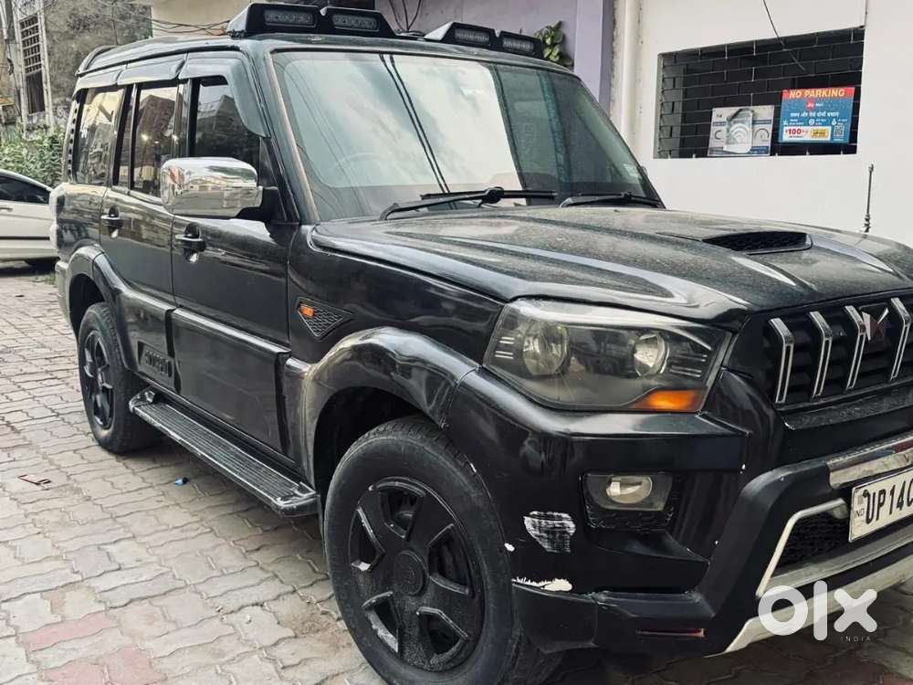 Mahindra Scorpio Classic 2015