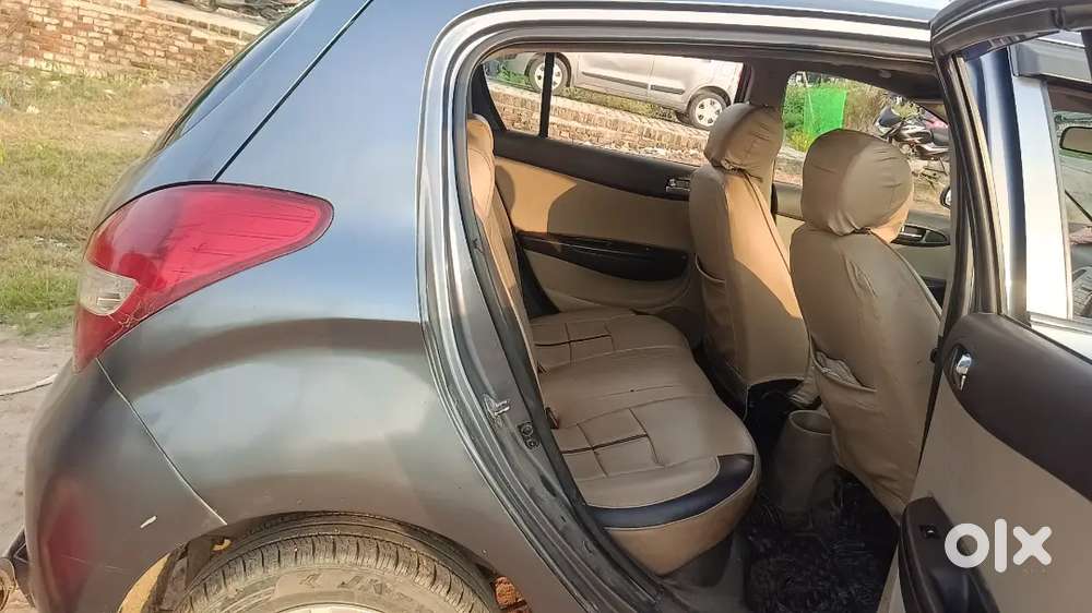 Hyundai I20 2011 Se 2031 Tak Pepar Vailed