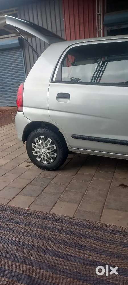Maruti Suzuki Alto 2006

New Battery 2yr Warranty 

New 4 Tayar