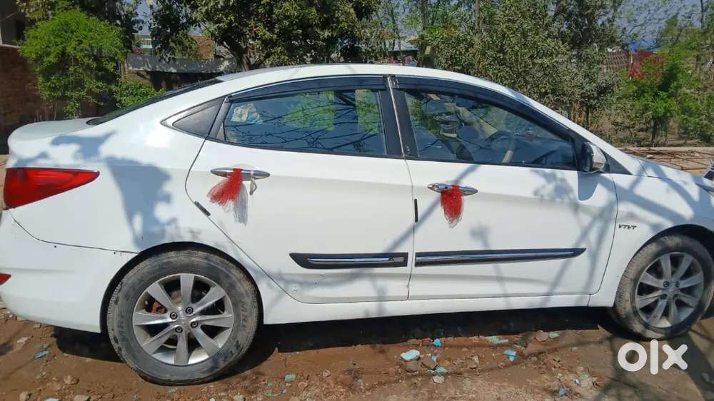Hyundai Verna 1.6 Sx 2012