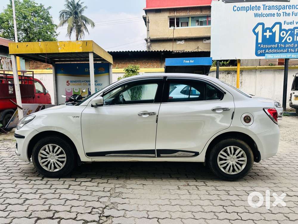Maruti Suzuki Swift Dzire 1.2 Vxi Bsiv, 2017, Petrol